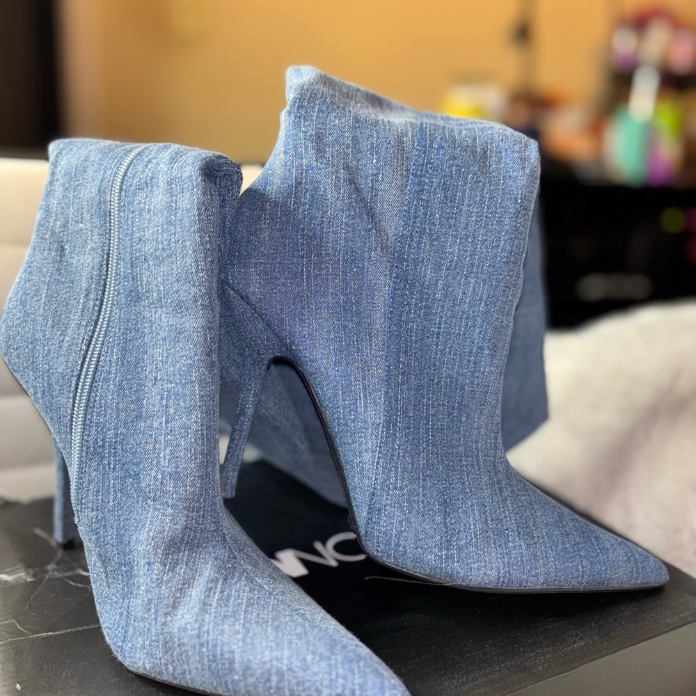 Stylish Blue Denim Heeled Boots